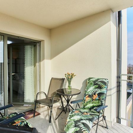 Golden Hour Apartments- Plac Slowianski 36 Swinoujscie Ngoại thất bức ảnh