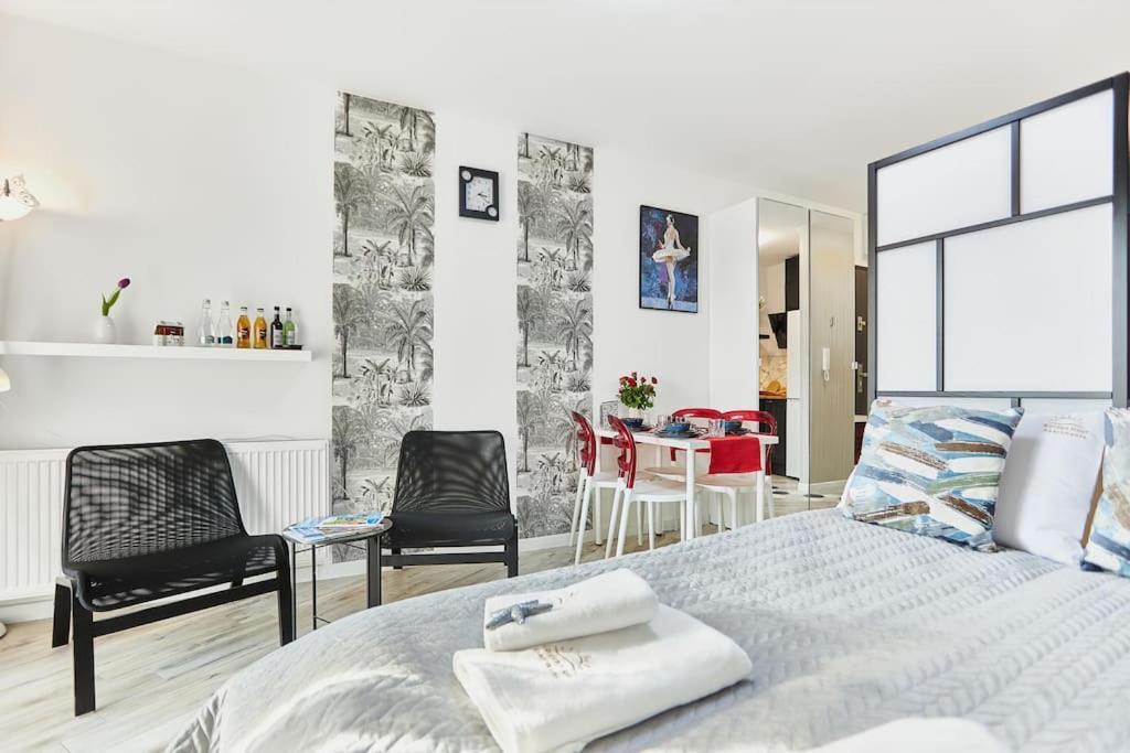 Golden Hour Apartments- Plac Slowianski 36 Swinoujscie Ngoại thất bức ảnh